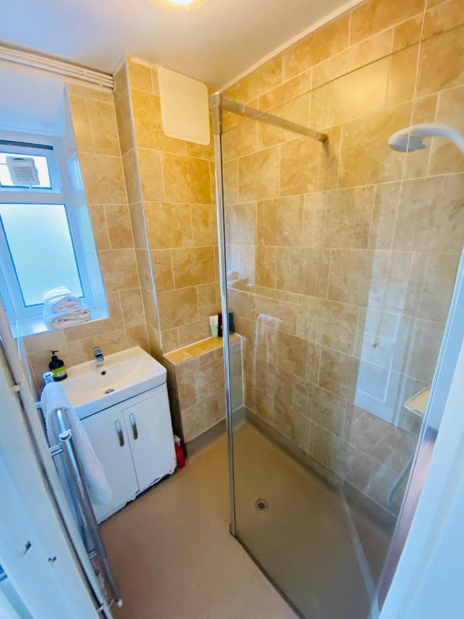 3 Bed Apartment In Camden Лондон Экстерьер фото